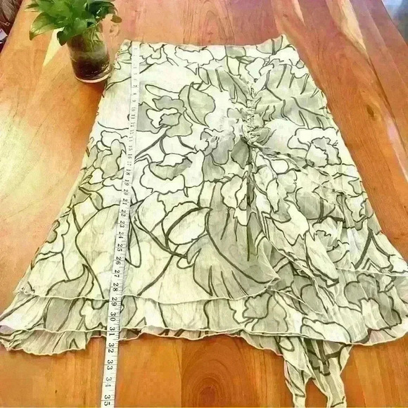 BANDOLERA Boho Floral Pastel Green Pattern Cottagecore High Waisted Midi Skirt. - Picture 11 of 11